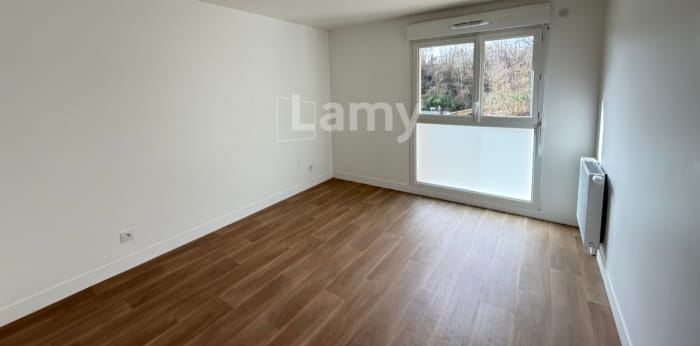 Image 7 sur 9 - Appartement  ·  Location · Notre Dame De Bondeville (76960) · 3 pièces · 65m²