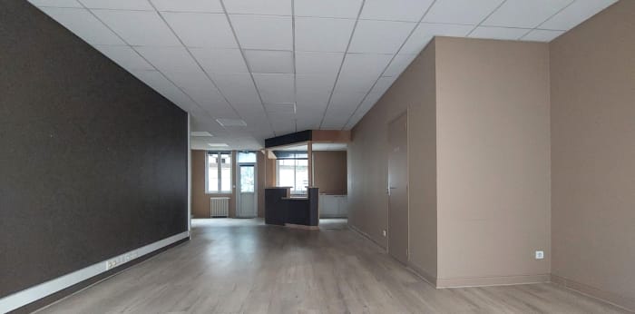 Image 2 sur 11 - Local  ·  Location · Limoges (87000) · 60m²