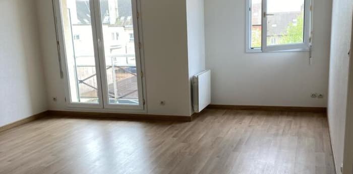 Image 4 sur 8 - Appartement  ·  Location · Compiegne (60200) · 2 pièces · 41m²