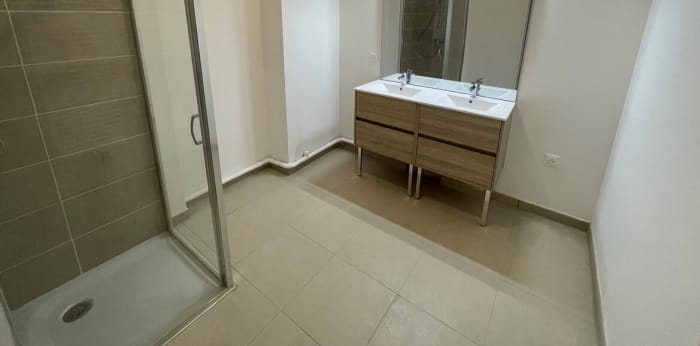 Image 8 sur 10 - Appartement  ·  Location · Rouen (76000) · 4 pièces · 72m²