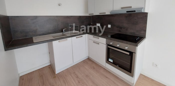 Image 2 sur 10 - Appartement  ·  Location · Besancon (25000) · 2 pièces · 40m²