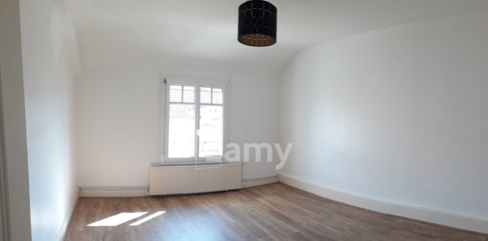 Image 7 sur 8 - Appartement  ·  Location · Nancy (54000) · 4 pièces · 89m²