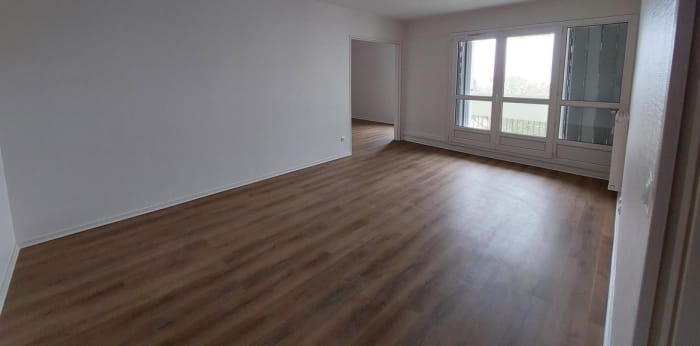 Image 1 sur 6 - Appartement  ·  Location · Angouleme (16000) · 4 pièces · 85m²