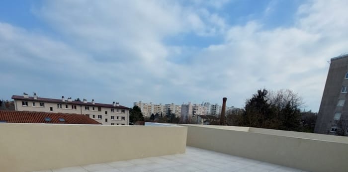 Image 5 sur 7 - Appartement  ·  Location · Gleize (69400) · 2 pièces · 42m²