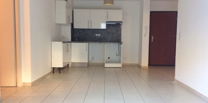 Image 10 sur 12 - Appartement  ·  Location · Nice (06200) · 3 pièces · 51m²