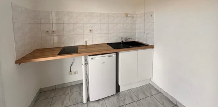 Image 2 sur 8 - Appartement  ·  Location · Besancon (25000) · 1 pièce · 30m²