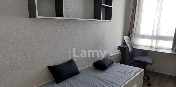 Image 2 sur 5 - Appartement  ·  Location · Guyancourt (78280) · 1 pièce · 15m²