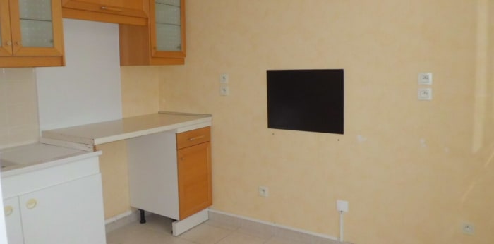 Image 1 sur 3 - Appartement  ·  Location · Dijon (21000) · 2 pièces · 48m²