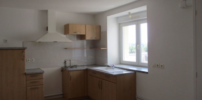 Image 1 sur 8 - Appartement  ·  Location · Brevans (39100) · 2 pièces · 42m²