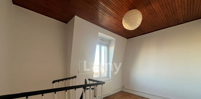 Image 9 sur 11 - Appartement  ·  Location · Reims (51100) · 3 pièces · 57m²