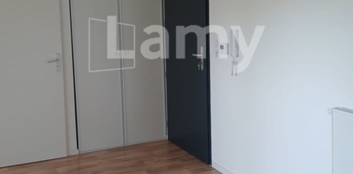 Image 4 sur 6 - Appartement  ·  Location · Nantes (44200) · 2 pièces · 44m²