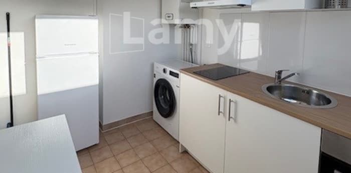 Image 3 sur 5 - Appartement  ·  Location · Metz (57000) · 1 pièce · 25m²