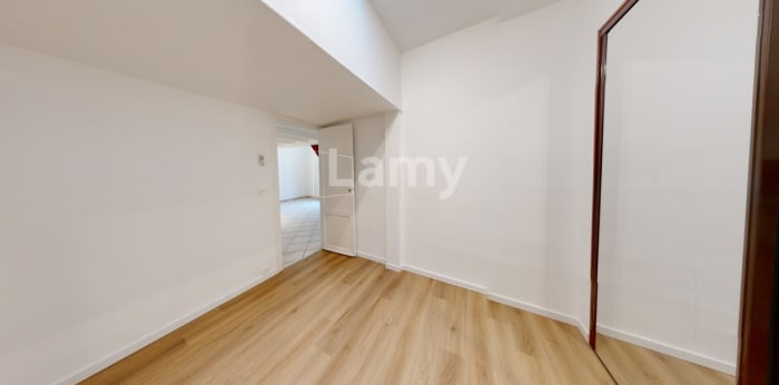 Image 9 sur 11 - Maison/villa  ·  Location · Bordeaux (33300) · 3 pièces · 82m²