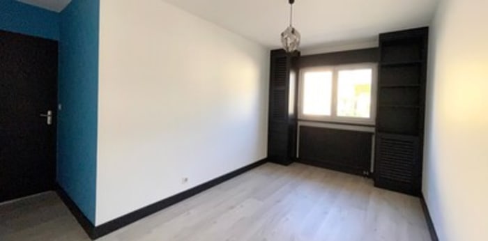 Image 6 sur 9 - Appartement  ·  Location · Aix Les Bains (73100) · 3 pièces · 65m²