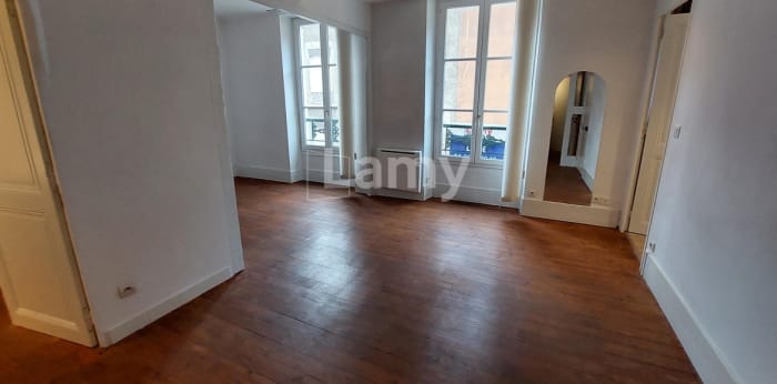 Image 2 sur 9 - Appartement  ·  Location · Grenoble (38000) · 2 pièces · 40m²