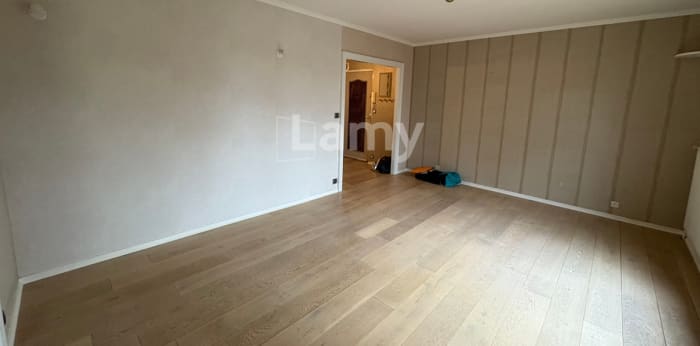 Image 2 sur 11 - Appartement  ·  Location · Rennes (35700) · 4 pièces · 76m²