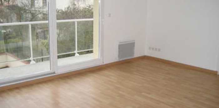 Image 1 sur 3 - Appartement  ·  Location · Reims (51100) · 2 pièces · 50m²