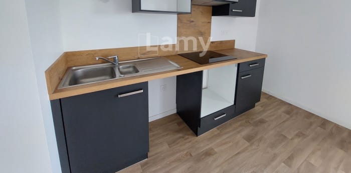 Image 2 sur 6 - Appartement  ·  Location · Amiens (80000) · 3 pièces · 67m²