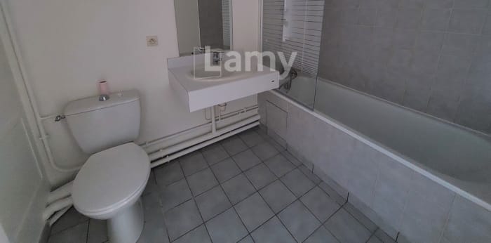 Image 6 sur 6 - Appartement  ·  Location · Lille (59800) · 1 pièce · 28m²