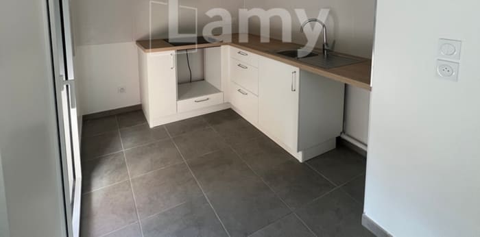 Image 3 sur 9 - Appartement  ·  Location · St Fons (69190) · 2 pièces · 53m²