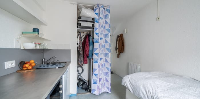 Image 5 sur 10 - Appartement  ·  Location · Lille (59800) · 1 pièce · 13m²
