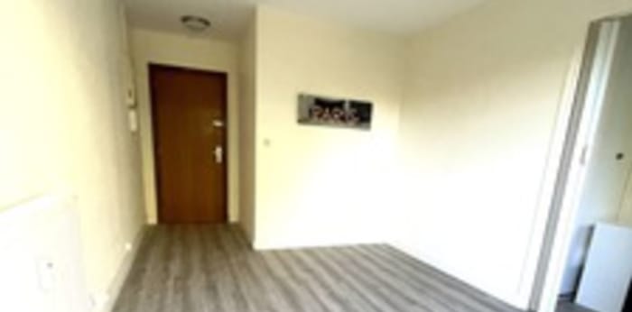 Image 7 sur 9 - Appartement  ·  Location · Compiegne (60200) · 1 pièce · 18m²