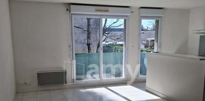 Image 1 sur 12 - Appartement  ·  Location · Nantes (44300) · 3 pièces · 63m²