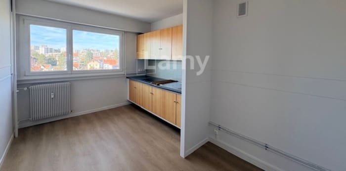 Image 7 sur 12 - Appartement  ·  Location · Besancon (25000) · 2 pièces · 54m²