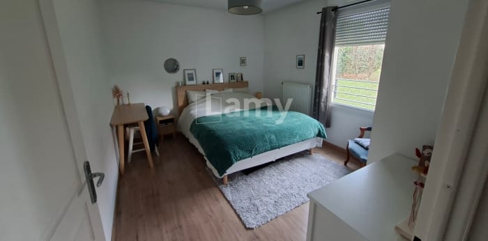 Image 4 sur 8 - Appartement  ·  Location · Clermont Ferrand (63100) · 4 pièces · 77m²