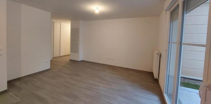 Image 3 sur 5 - Appartement  ·  Location · Le Blanc Mesnil (93150) · 3 pièces · 65m²
