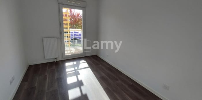 Image 9 sur 12 - Appartement  ·  Location · Les Sables D Olonne (85340) · 3 pièces · 60m²