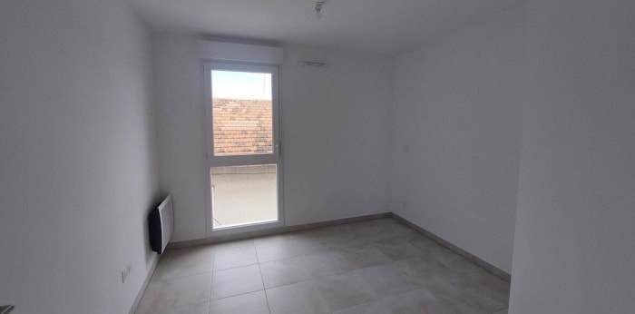 Image 10 sur 15 - Appartement  ·  Location · Nimes (30000) · 4 pièces · 87m²
