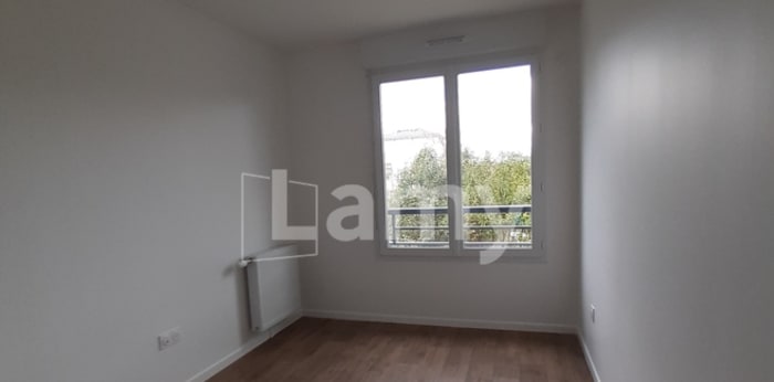Image 5 sur 19 - Appartement  ·  Location · Dammarie Les Lys (77190) · 3 pièces · 59m²