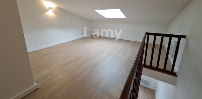 Image 4 sur 7 - Appartement  ·  Location · Lille (59000) · 2 pièces · 37m²