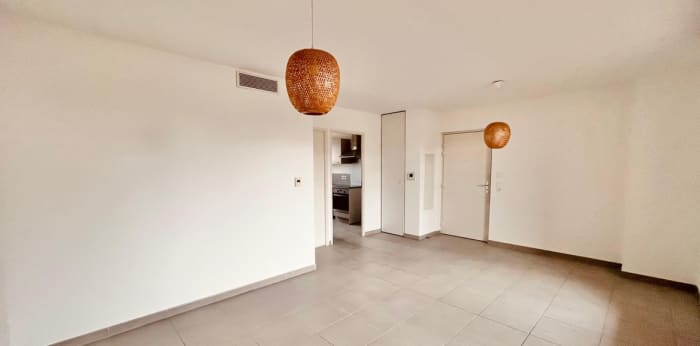 Image 4 sur 15 - Appartement  ·  Location · Aix En Provence (13090) · 2 pièces · 44m²