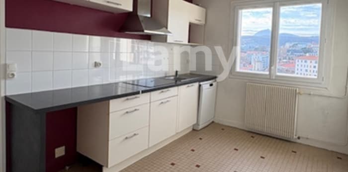 Image 3 sur 8 - Appartement  ·  Location · Clermont Ferrand (63000) · 2 pièces · 47m²