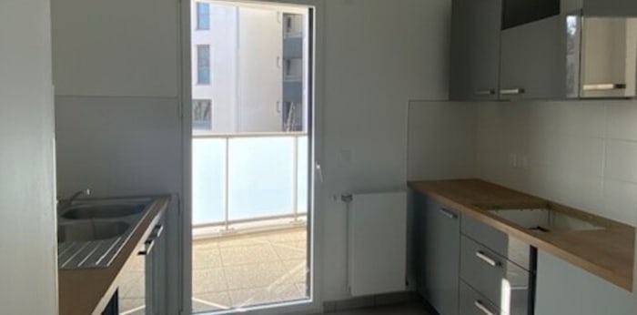 Image 3 sur 5 - Appartement  ·  Location · Lyon (69008) · 2 pièces · 55m²