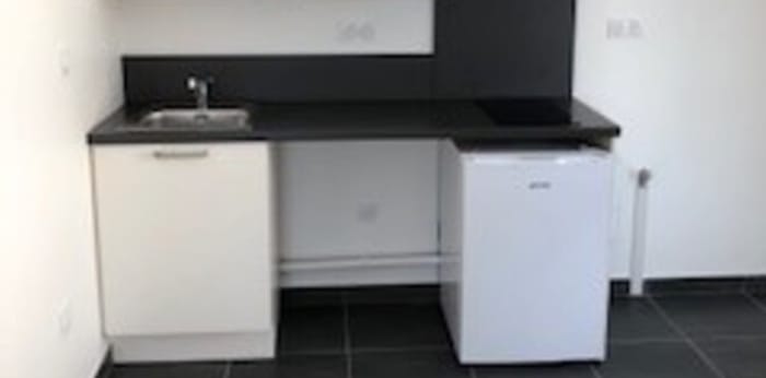 Image 3 sur 6 - Appartement  ·  Location · Clermont Ferrand (63100) · 1 pièce · 32m²