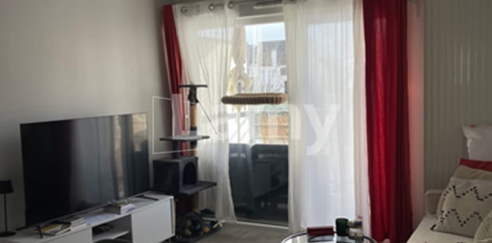 Image 2 sur 6 - Appartement  ·  Location · Clermont Ferrand (63100) · 2 pièces · 40m²