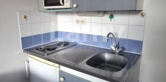 Image 2 sur 5 - Appartement  ·  Location · Bordeaux (33800) · 1 pièce · 19m²