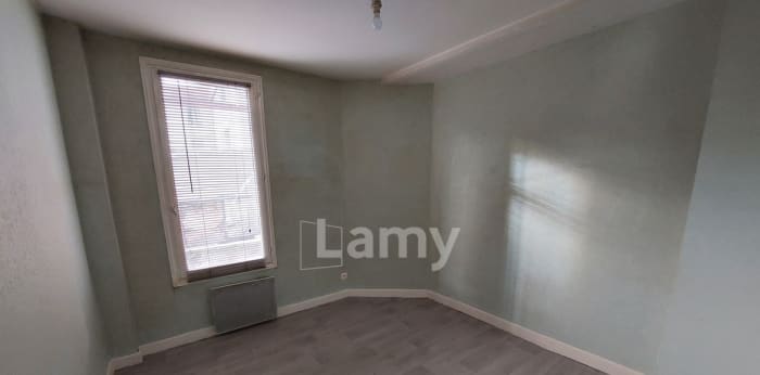 Image 5 sur 7 - Appartement  ·  Location · Clermont Ferrand (63100) · 2 pièces · 39m²