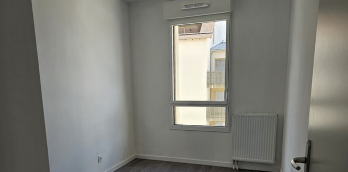 Image 5 sur 7 - Appartement  ·  Location · Tours (37100) · 3 pièces · 66m²