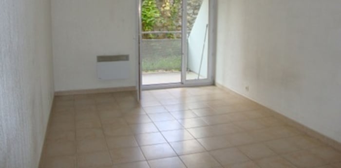 Image 2 sur 6 - Appartement  ·  Location · Arles (13200) · 1 pièce · 25m²