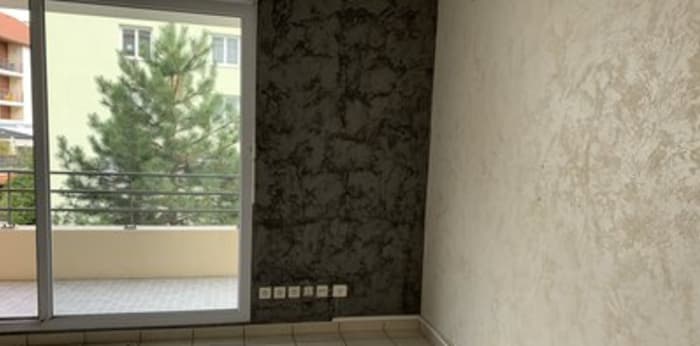 Image 2 sur 6 - Appartement  ·  Location · Villeurbanne (69100) · 2 pièces · 45m²