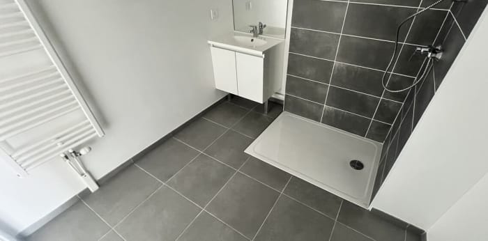 Image 4 sur 5 - Appartement  ·  Location · Reims (51100) · 1 pièce · 30m²