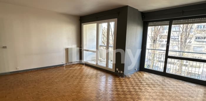 Image 1 sur 7 - Appartement  ·  Location · Villeurbanne (69100) · 3 pièces · 78m²
