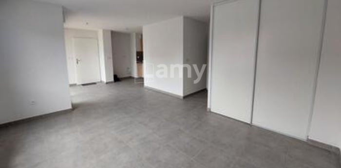 Image 1 sur 11 - Appartement  ·  Location · Toulouse (31200) · 4 pièces · 75m²