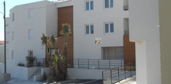 Image 2 sur 3 - Appartement  ·  Location · Meze (34140) · 2 pièces · 47m²