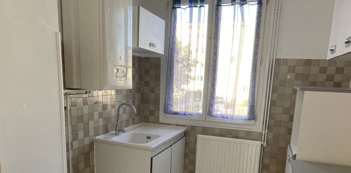 Image 2 sur 5 - Appartement  ·  Location · Compiegne (60200) · 4 pièces · 64m²