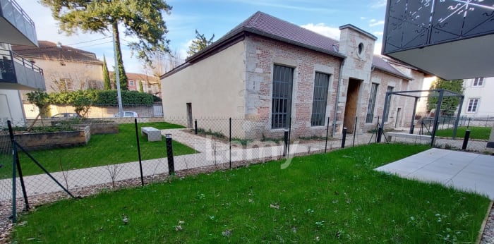 Image 6 sur 9 - Appartement  ·  Location · Bourg En Bresse (01000) · 3 pièces · 70m²